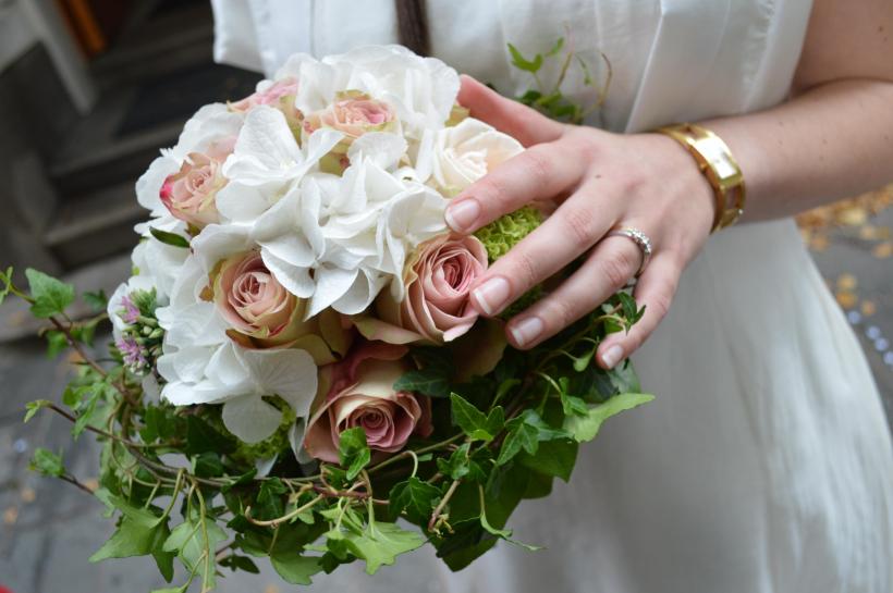 The lovely bouquet, made by my aunt!