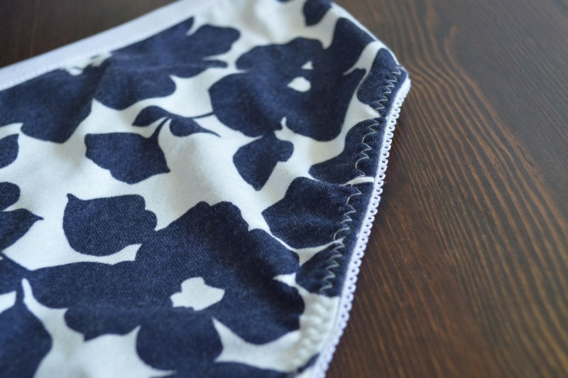 Skipped stitches in the zigzag seam